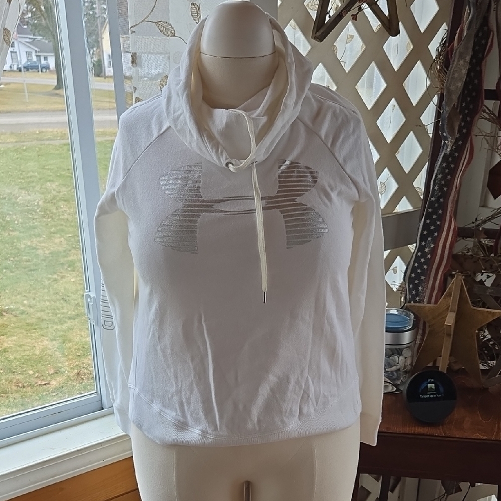Under Armour White Women's Pullover Hoodie with Metallic Logo